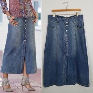 Monroe and Main Denim Stretchy Midi Skirt